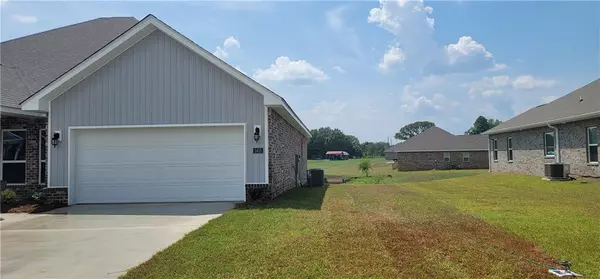 Semmes, AL 36575,1415 Penny Lakes DR