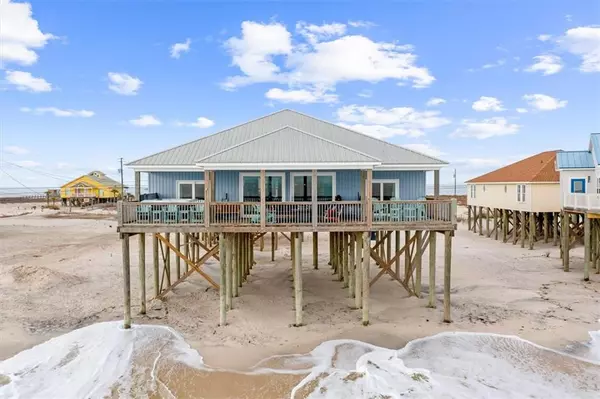 104 Tristan CT, Dauphin Island, AL 36528