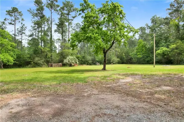 Robertsdale, AL 36567,27725 Rundle LN