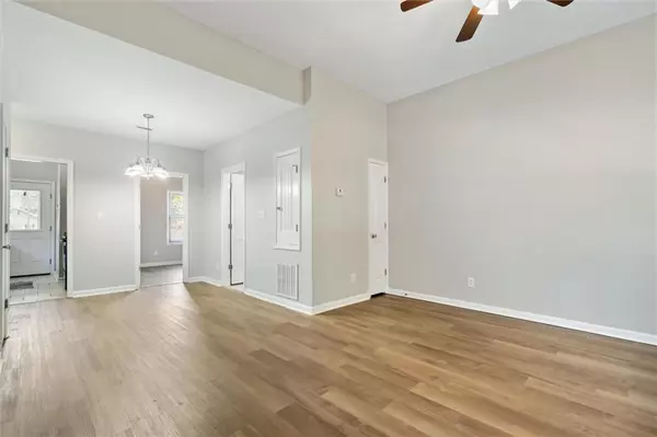 Mobile, AL 36604,115 Julia ST N