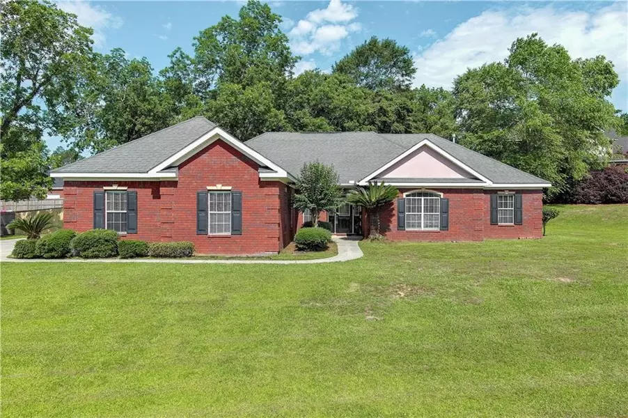 4093 Tunbridge Wells DR E, Semmes, AL 36575