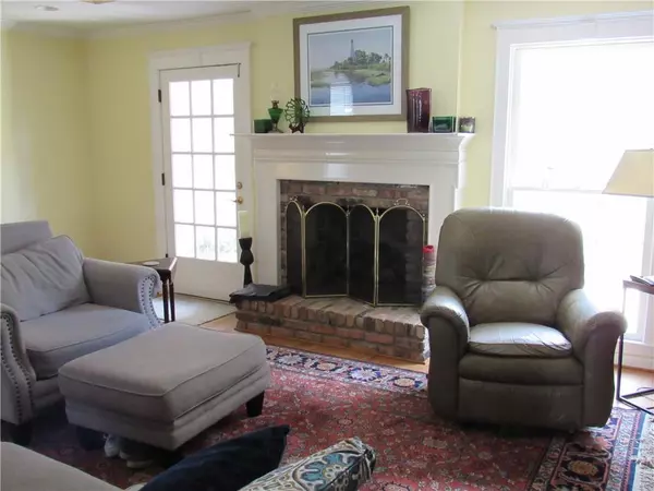 Mobile, AL 36608,6108 Highland Woods DR N