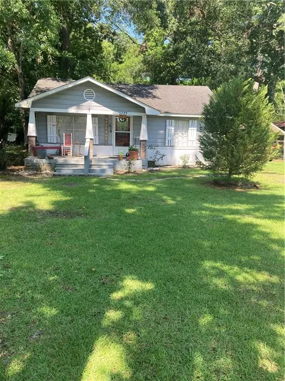 5577 Magnolia AVE, Satsuma, AL 36572