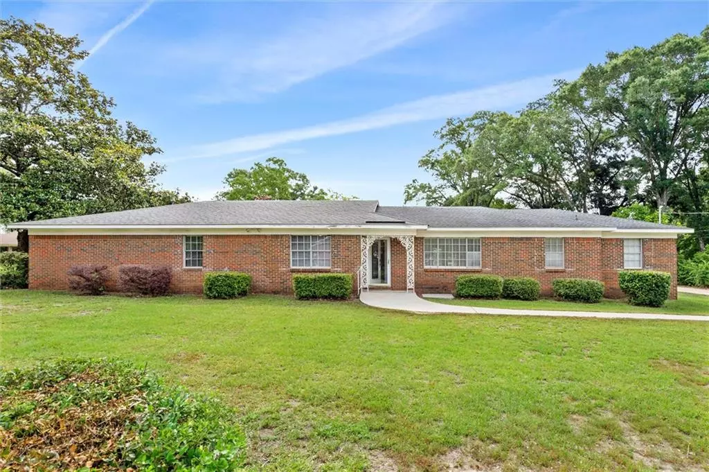 Mobile, AL 36618,2930 Crabtree LN E