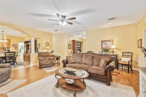 Theodore, AL 36582,7660 Marie RD