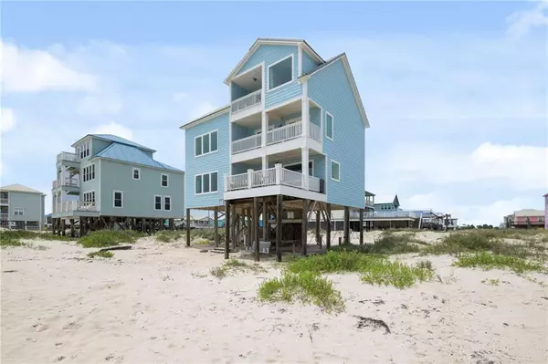 276 Boykin CT S, Gulf Shores, AL 36542