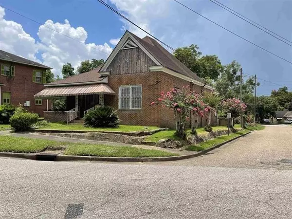 461 Cedar AVE, Mobile, AL 36603