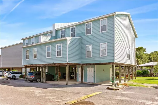 50 Forney Johnston DR #2C, Dauphin Island, AL 36528