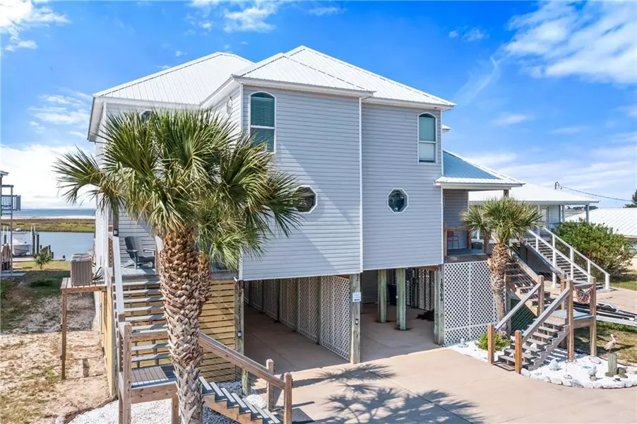 1806 Cadillac AVE #B, Dauphin Island, AL 36528