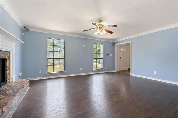 Mobile, AL 36609,6252 Cottage Crest LN