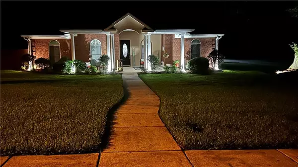 Mobile, AL 36695,4340 Hamilton Oaks LN