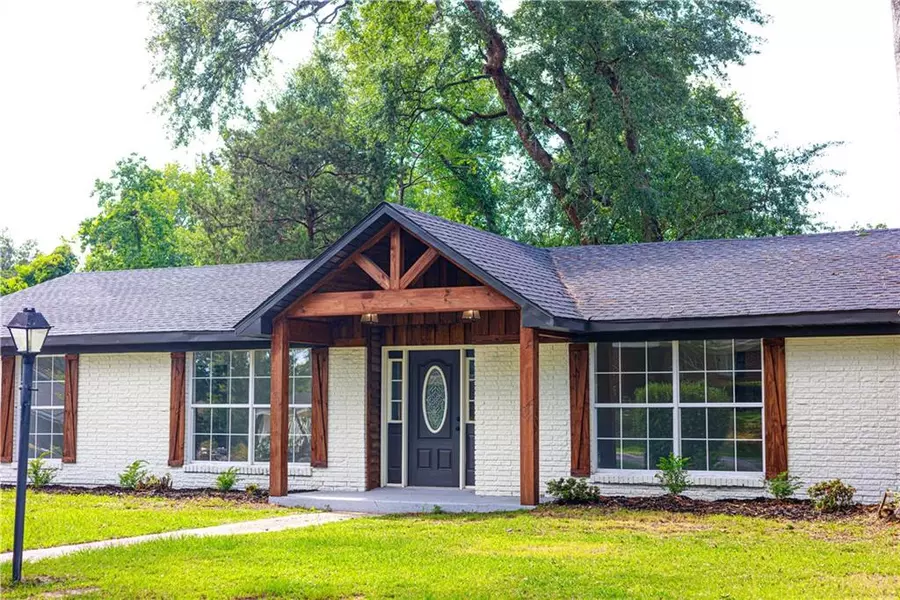 2416 Creek Circle DR N, Mobile, AL 36617