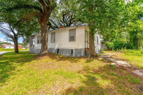 Chickasaw, AL 36611,1 Southern ST