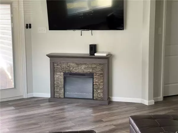 Mobile, AL 36695,1866 Burnham CT