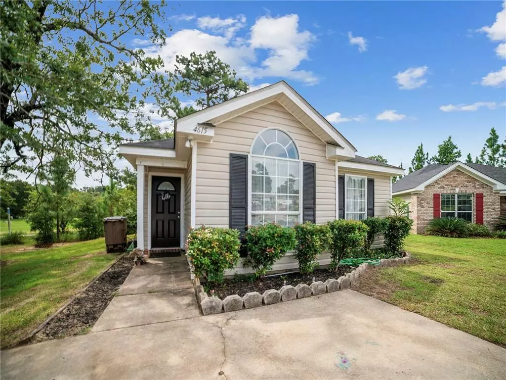 Mobile, AL 36618,4615 Green Forest CT