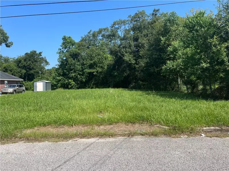 2652 Carver ST, Mobile, AL 36617