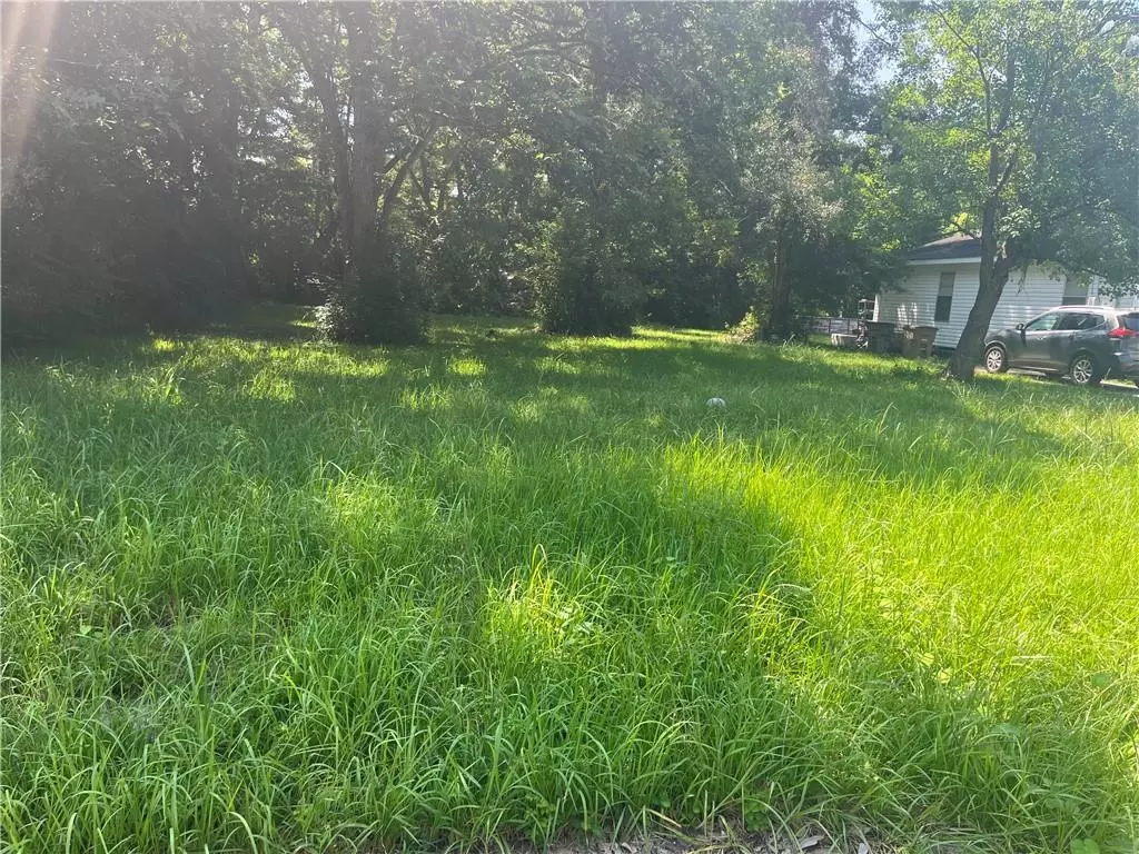 Mobile, AL 36617,0 Glass AVE