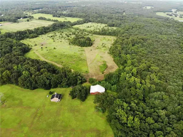 12455 Larry LN E, Grand Bay, AL 36541