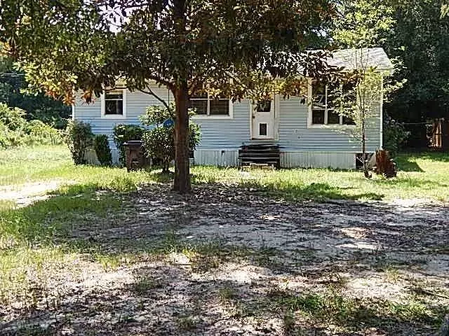 Robertsdale, AL 36567,22849 Mobile ST