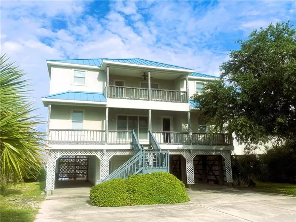 311 Quivira ST, Dauphin Island, AL 36528