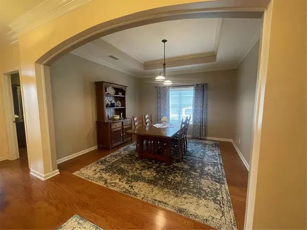 Mobile, AL 36619,6133 Southbend DR S