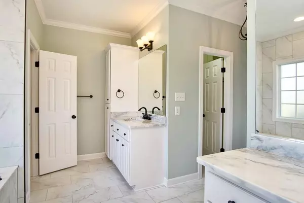 8564 Tunbridge Wells DR S Semmes, AL 36575