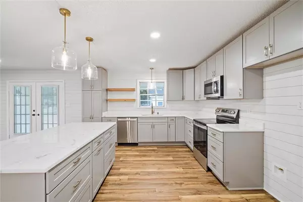 Mobile, AL 36618,3452 Laverne CIR