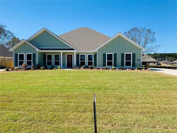 5732 Orchard LN E, Grand Bay, AL 36541