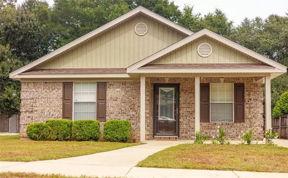 2848 Rebecca DR E, Mobile, AL 36618