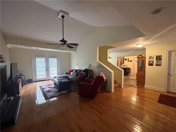 Irvington, AL 36544,10230 Irvington-Bayou La Batre HWY