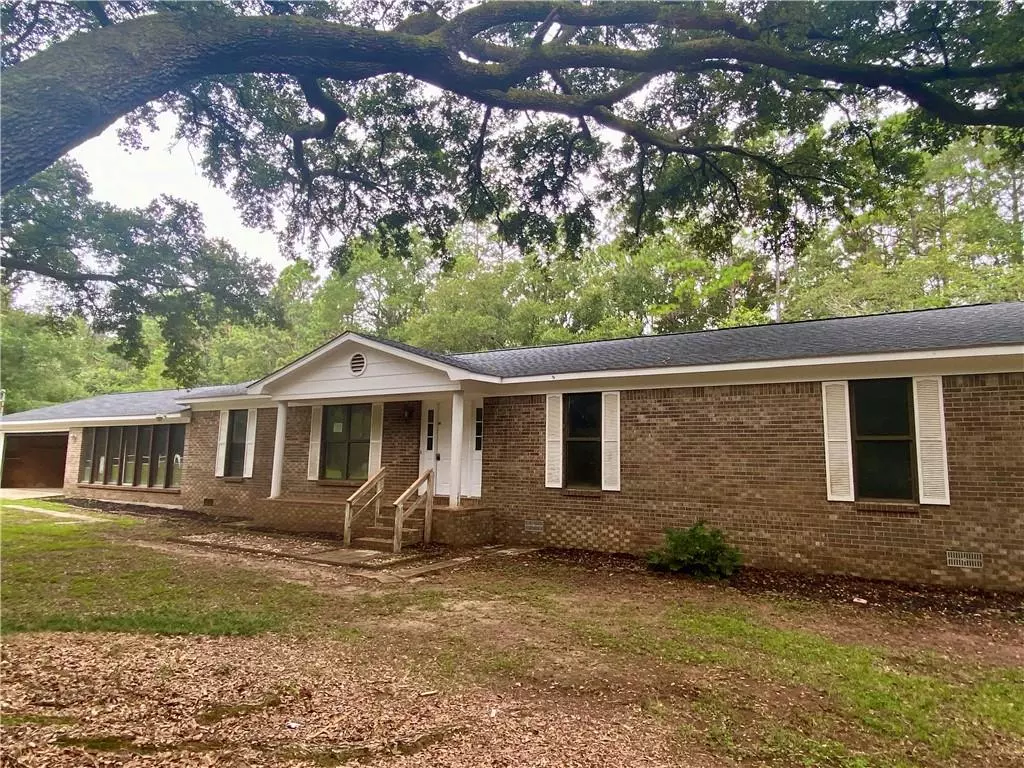 Theodore, AL 36582,6120 Maurice Poiroux RD