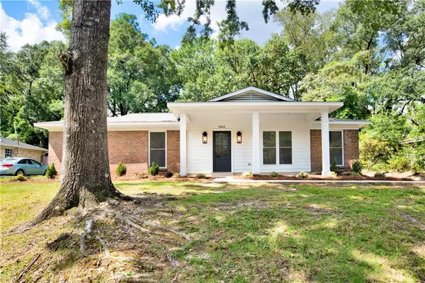 3062 Longleaf DR, Mobile, AL 36693