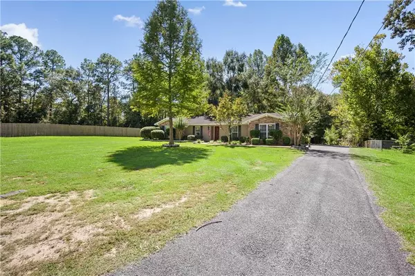 Semmes, AL 36575,9835 Bluebonnet CT