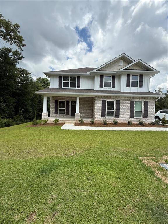 3557 Meadow LN E, Mobile, AL 36618