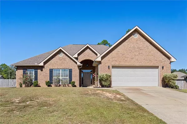 3422 Charleston DR, Saraland, AL 36571