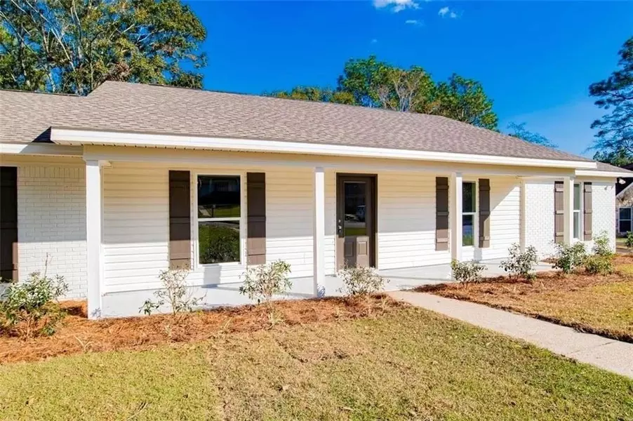 2305 Cedar Key, Mobile, AL 36695