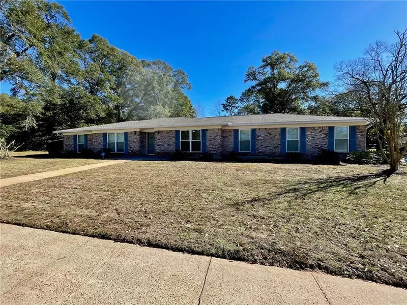 2509 Royal Carriage DR, Mobile, AL 36695