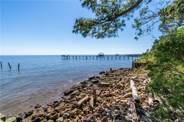 3973 Bay Front RD, Mobile, AL 36605