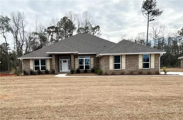 9591 Stone RD, Semmes, AL 36575