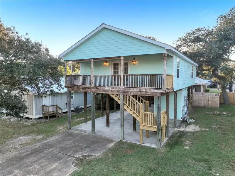 5303 Ornacor AVE, Orange Beach, AL 36561