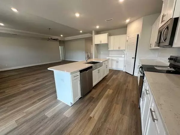 Mobile, AL 36608,1065 Provision BLVD