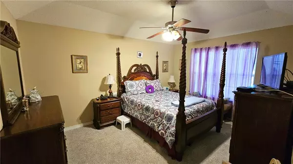 Mobile, AL 36618,4636 St Charles CT