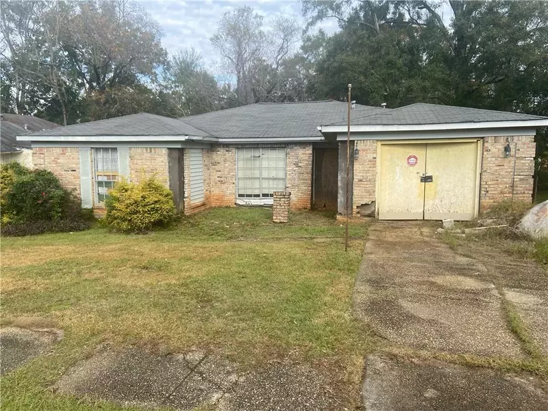 3614 Pleasant Valley RD, Mobile, AL 36609