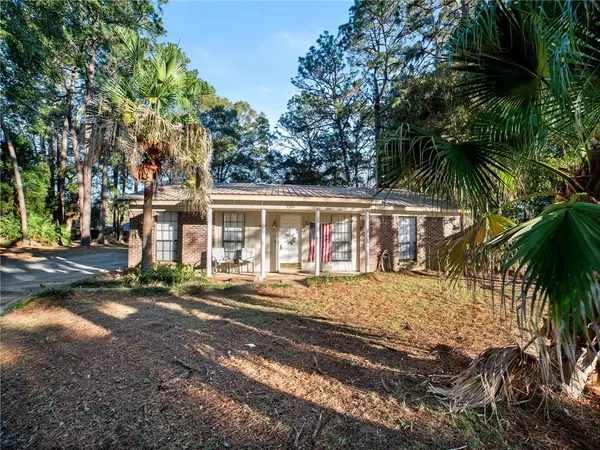 9530 Cottage Park CT W, Mobile, AL 36695