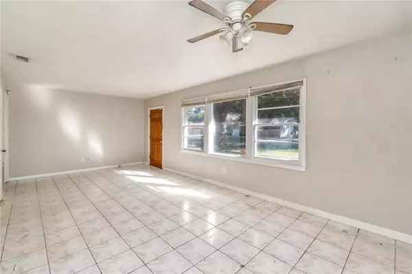 Mobile, AL 36606,1016 Shady Brook DR
