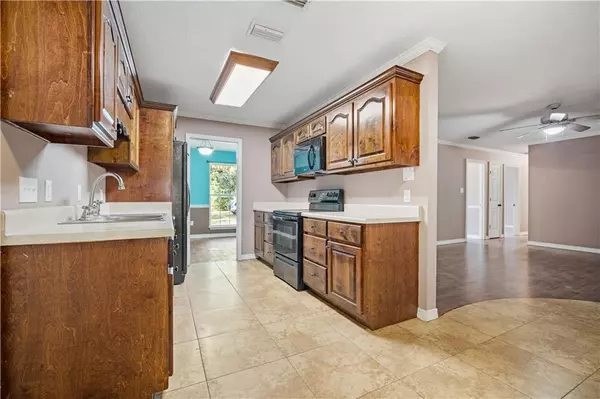 Bayou La Batre, AL 36509,13271 Center AVE