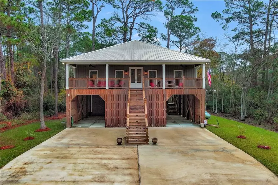 124 Buchanan ST, Dauphin Island, AL 36528