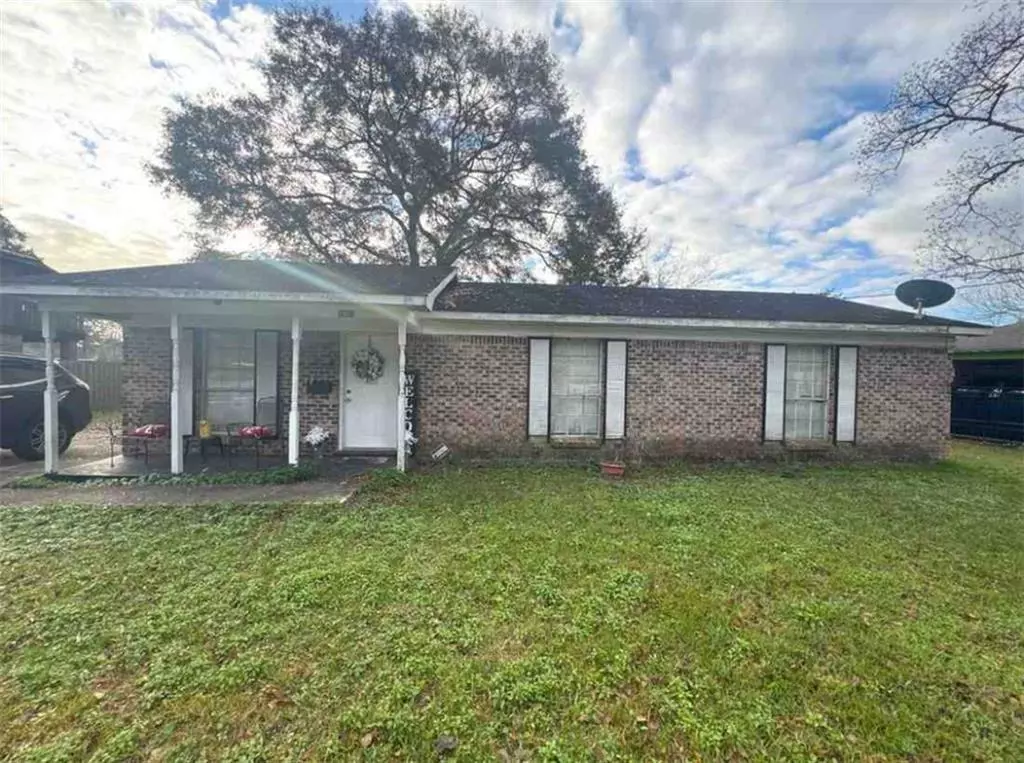 Mobile, AL 36617,1863 St Stephens CT