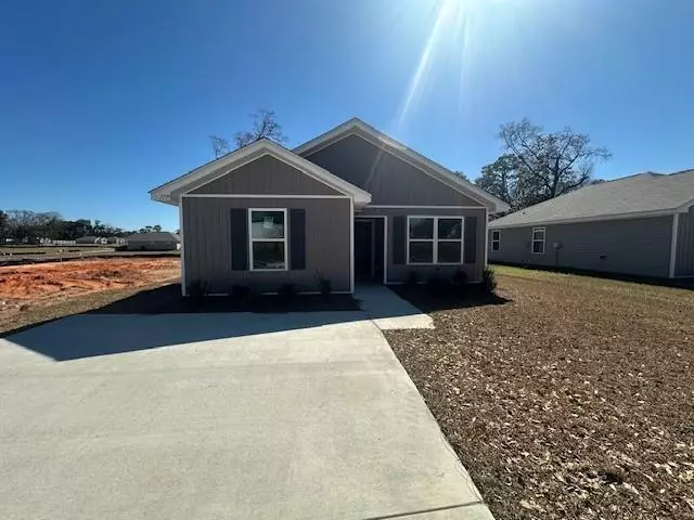 7799 Pin Oak DR N, Theodore, AL 36582