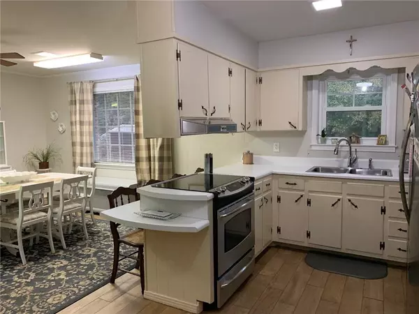 Mobile, AL 36693,1207 Sudan ST